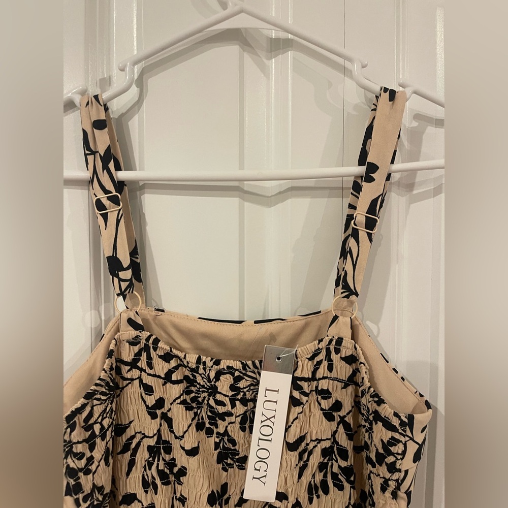 Luxology Dress - NWT - Size Small - Picture 4 of 5
